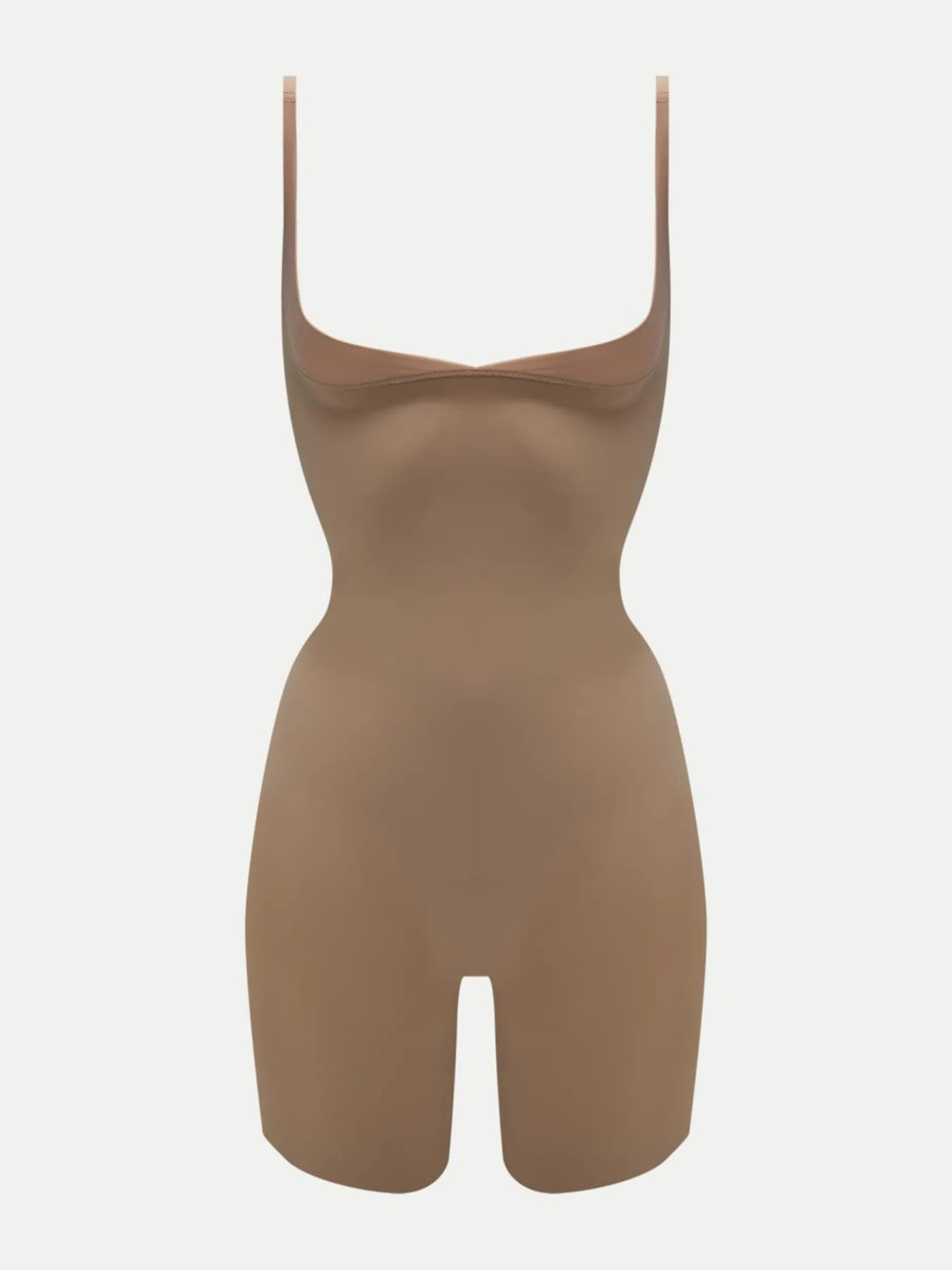 Body med shaping effekt og shorts - Nude
