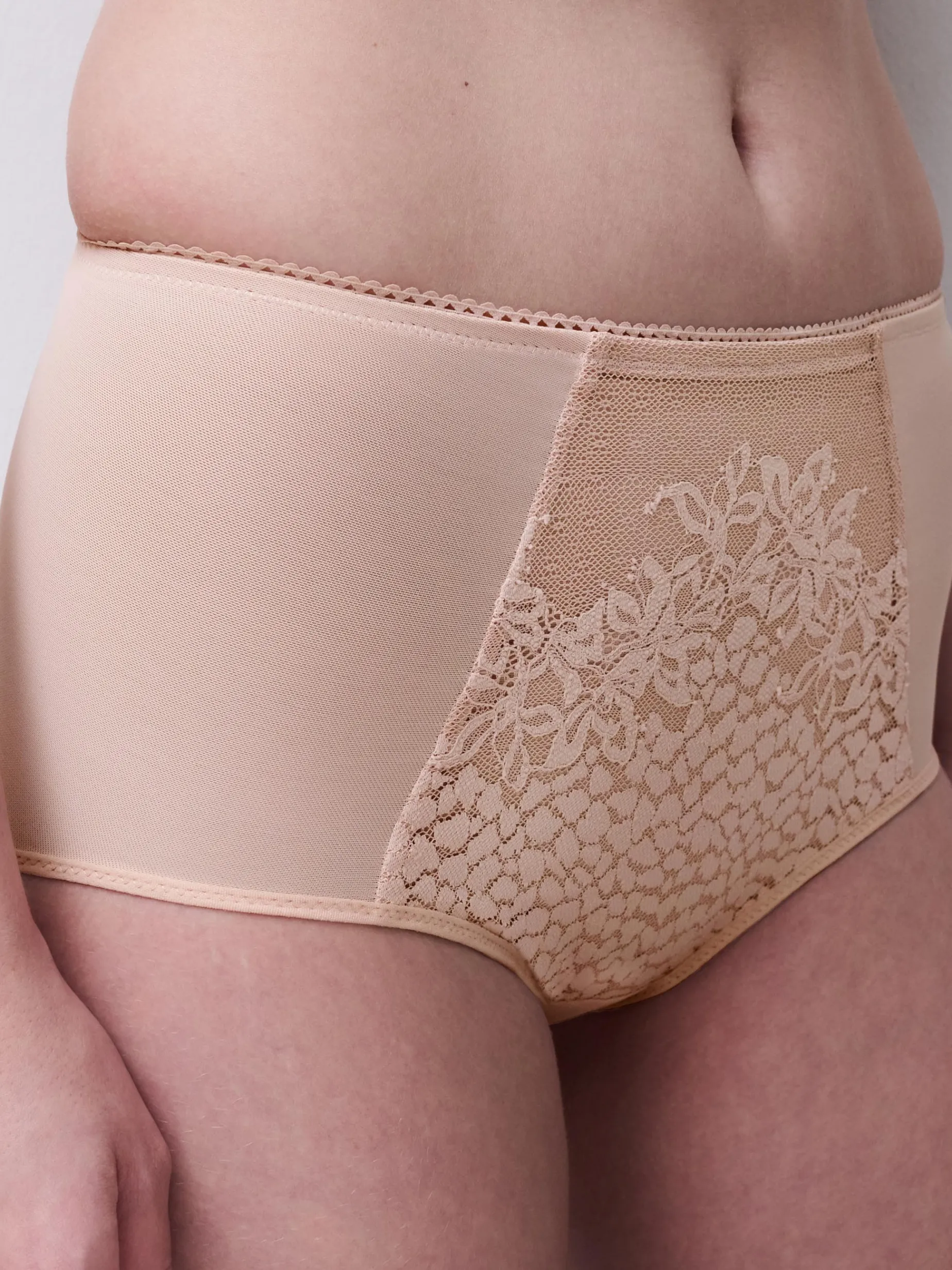 Højtaljet trusse - Golden Beige