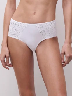 Shorty - White
