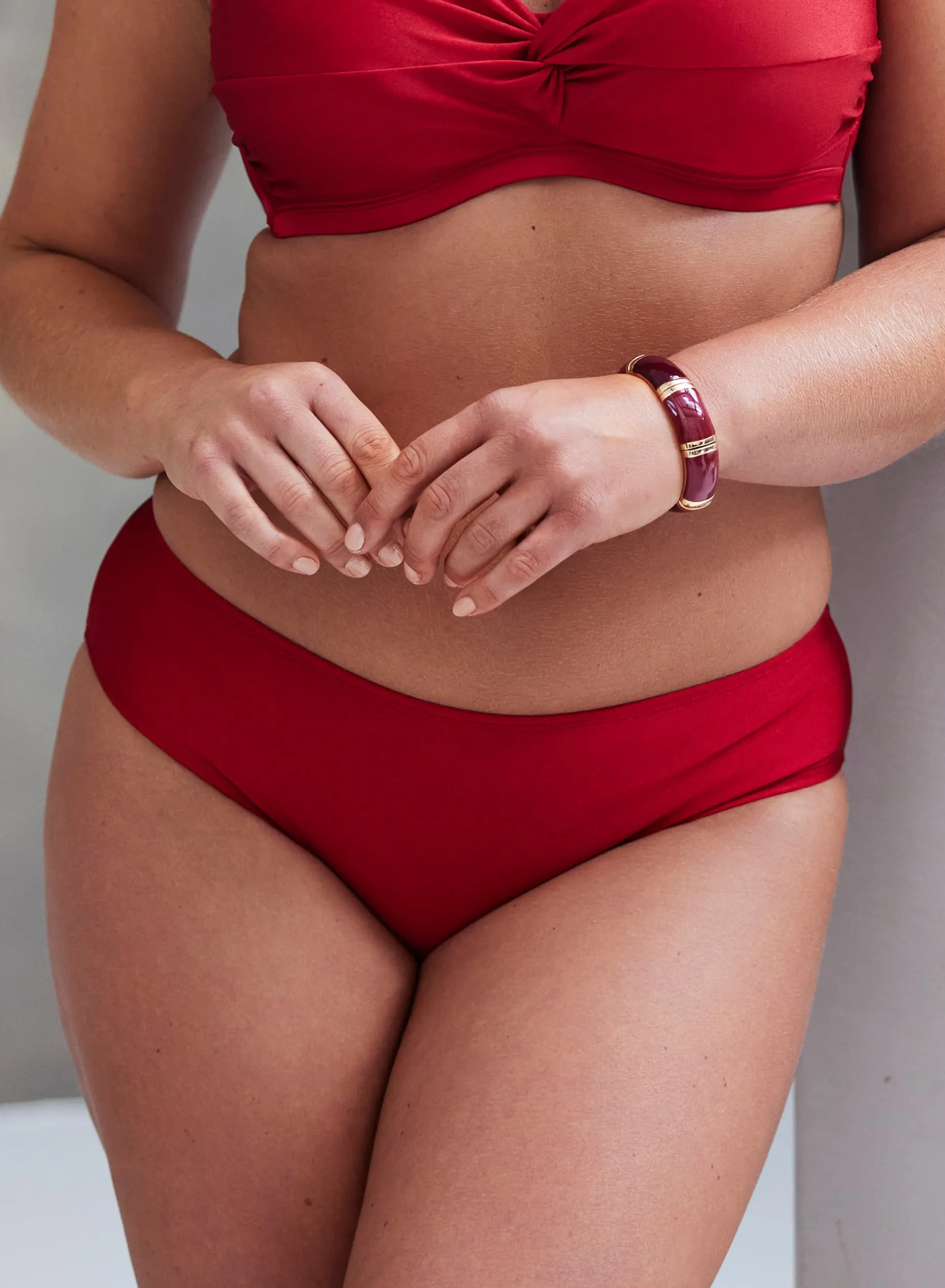 Tai bikinitrusse - Candy Apple