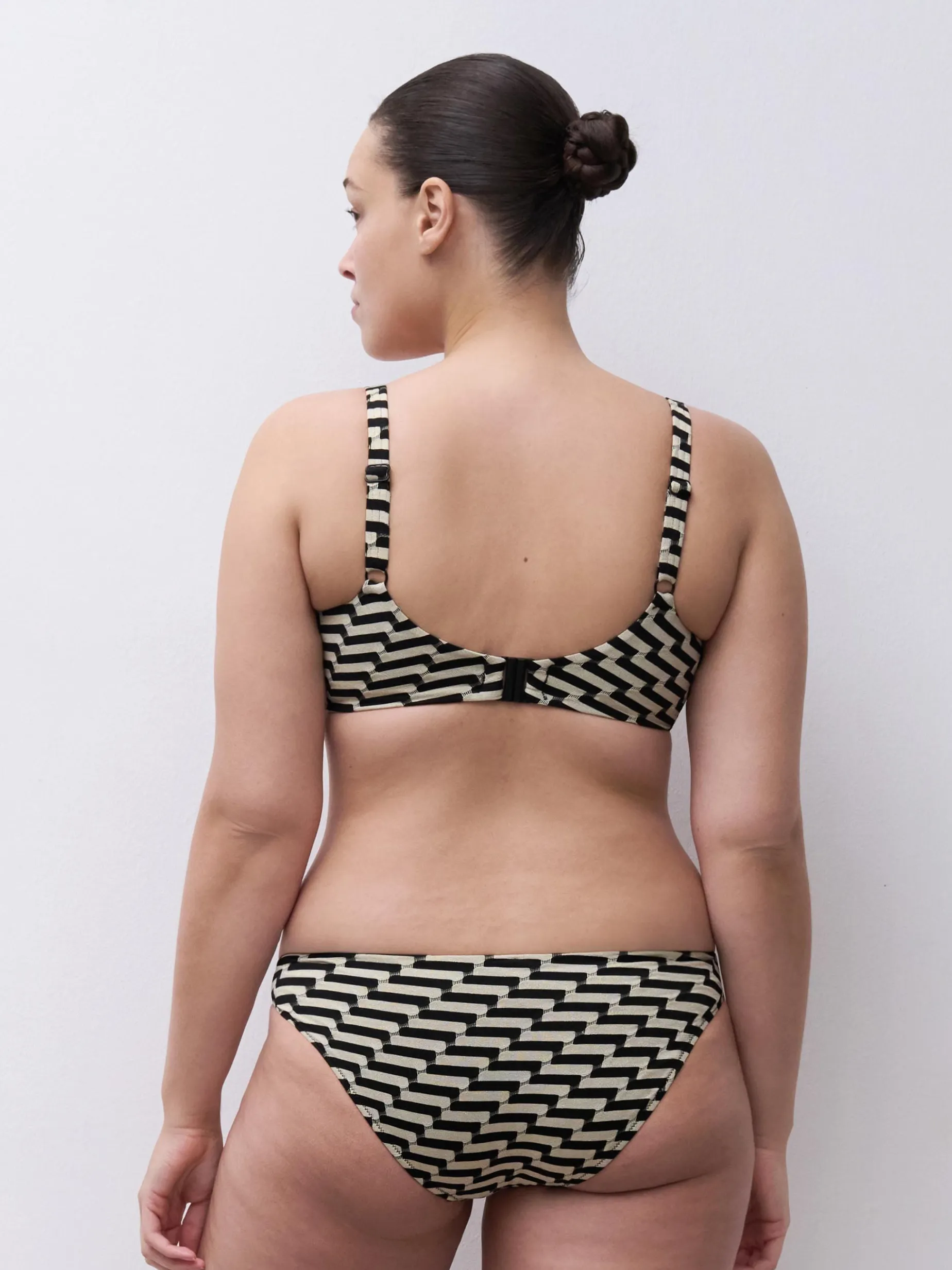 Uforede bikinitoppe - Golden black